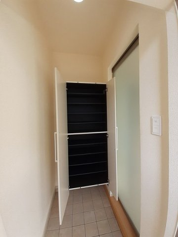 ルミナス名東　Ⅰの玄関