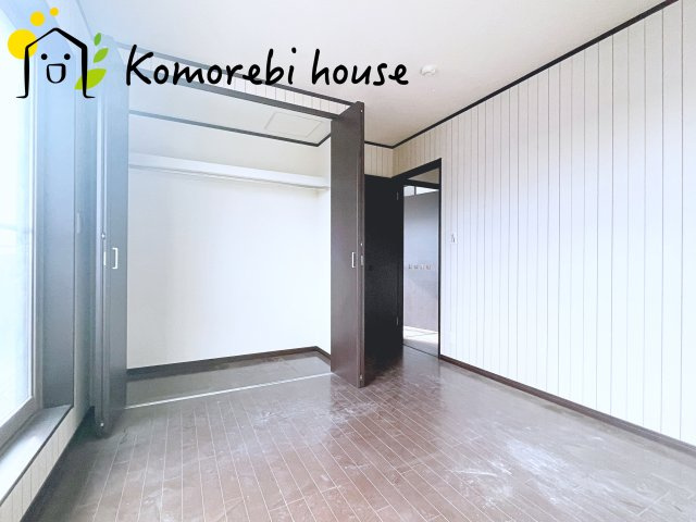 鴻巣市大芦　中古戸建の洋室|広々とした洋室です