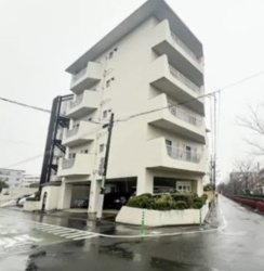 ディックピア用賀の画像