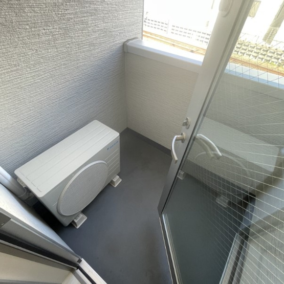 【バルコニー】