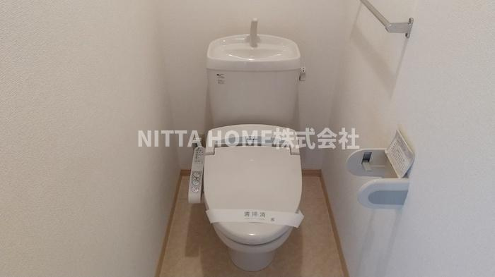 スタートライン故郷　Ａのトイレ|温水洗浄付きのトイレです☆彡