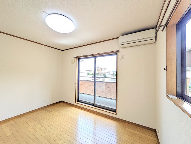 Ｍハイツ新島町の居間・リビング