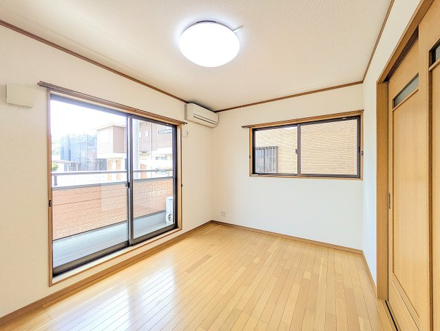 Ｍハイツ新島町の居間・リビング