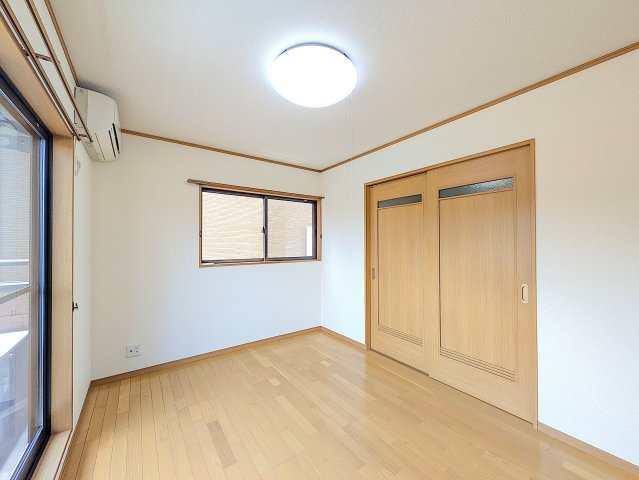 Ｍハイツ新島町の居間・リビング
