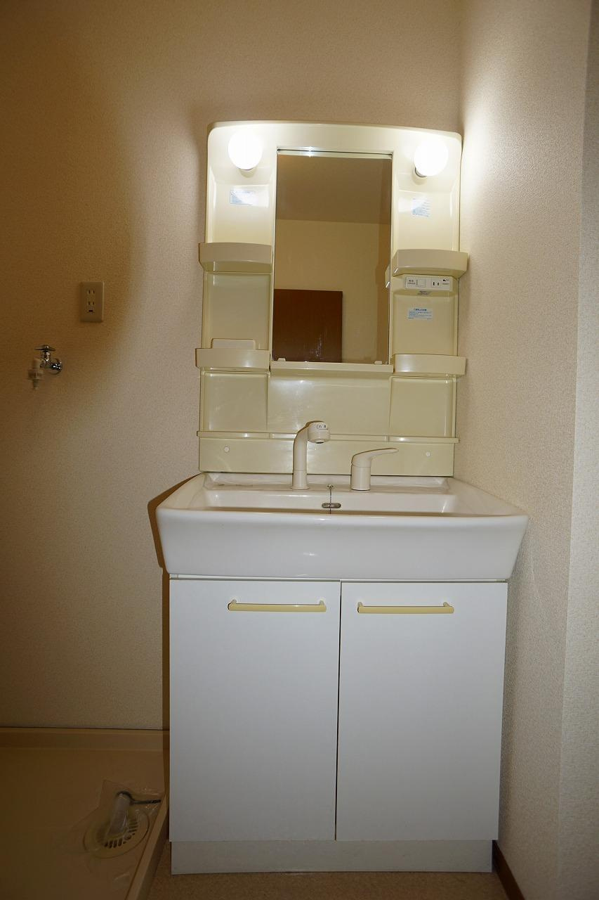 リバーサイドＫ２ Ｂ棟の洗面所