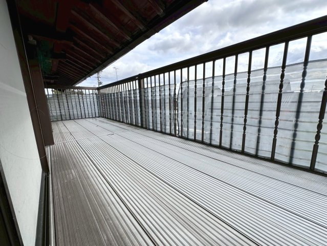 【商談中】中古戸建　揖斐郡池田町本郷　平成6年築のバルコニー