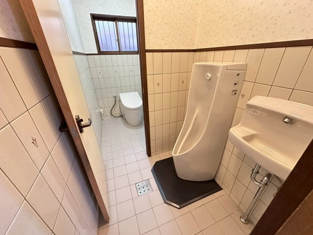 【商談中】中古戸建　揖斐郡池田町本郷　平成6年築のトイレ