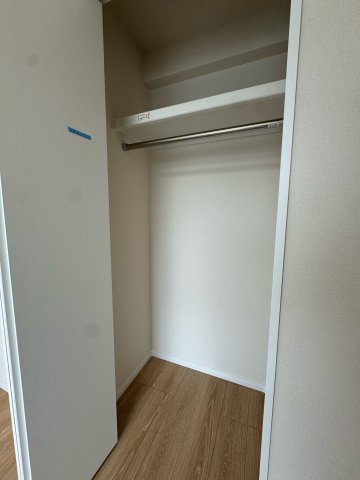 ルネ稲城の収納|【クローゼット】