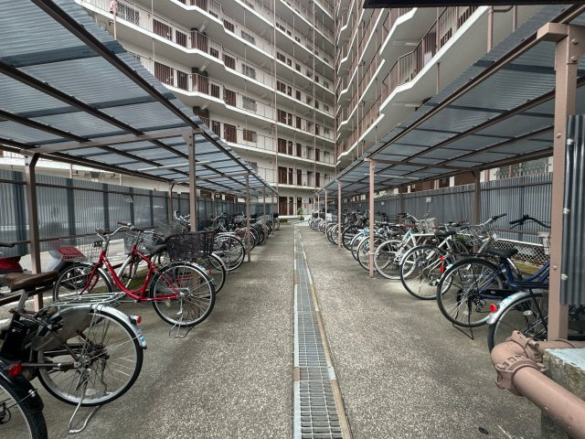 ルネ稲城の駐輪場|【駐輪場】