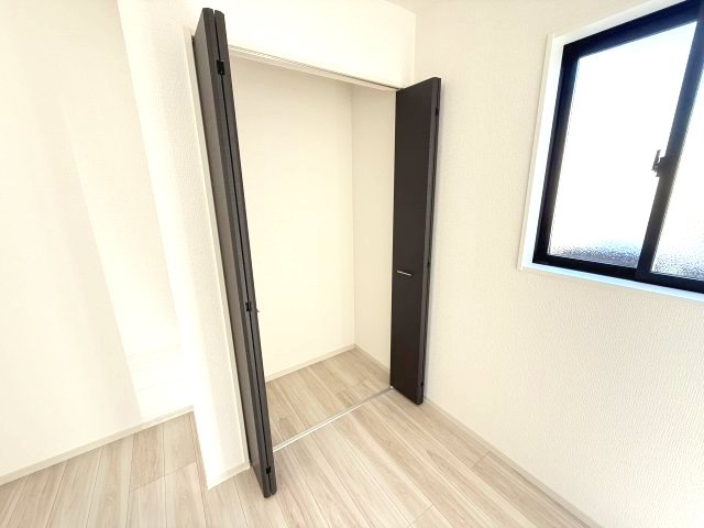アーバンスタイル前橋市北代田町1期　2号棟の収納|1階洋室収納です