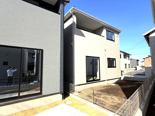 アーバンスタイル前橋市北代田町1期　2号棟の外観|落ち着いた雰囲気の外観です。