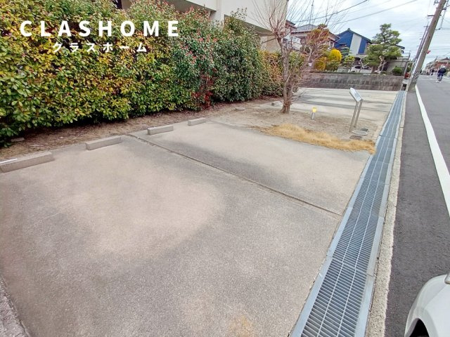 シーズンステージ日高町　　刈谷市の賃貸ならクラスホーム刈谷店の駐車場