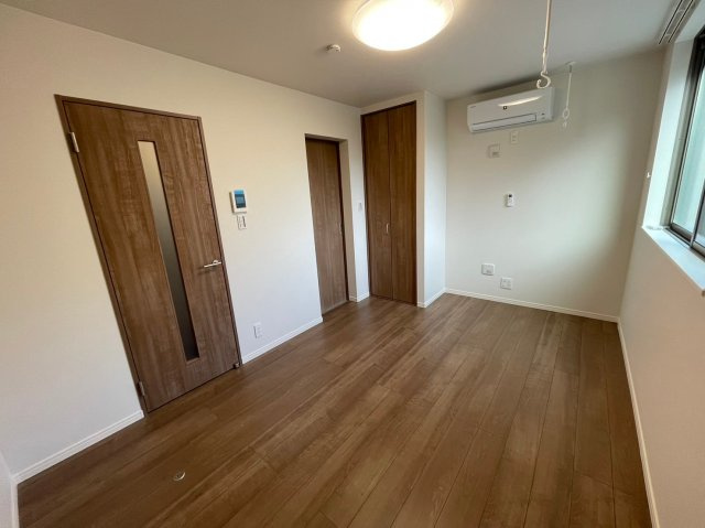 Lavie Akitsuの居間・リビング