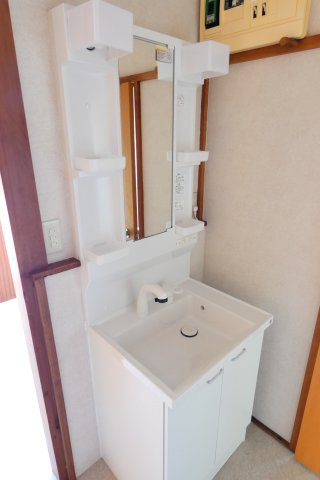 【独立洗面台】