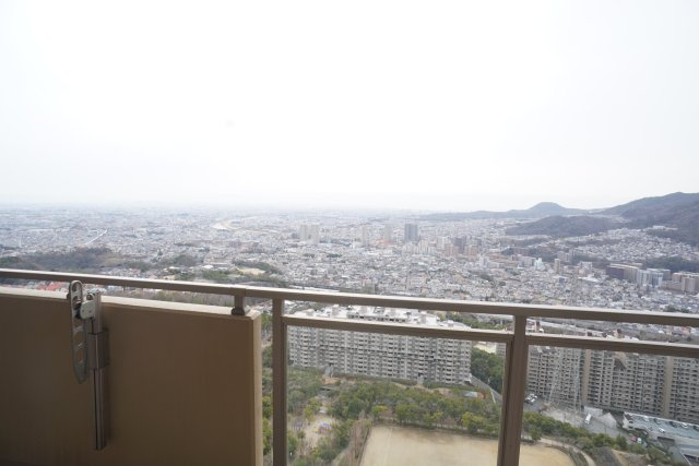 ラ・ビスタ宝塚レフィナス１番館の展望