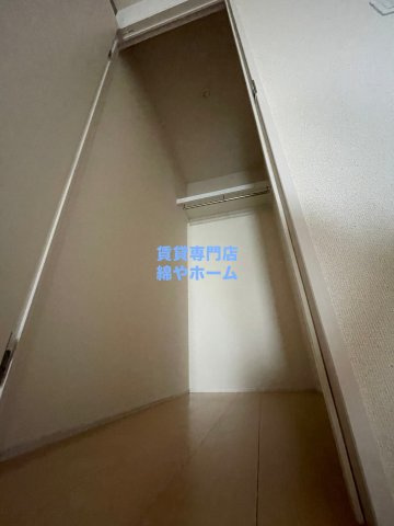 フジパレス杉本町駅西Ⅱ番館の収納|大きなものも収納できそうです