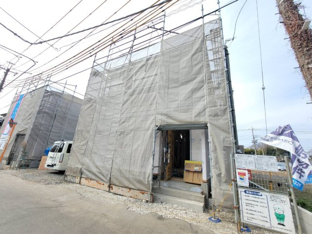 【Cradle garden】真岡市台町 第9の前面道路含む現地写真|〇分譲中〇
資料には掲載しきれない情報が現地に沢山あります！
周辺環境も是非ご自身にてご確認下さい。
お気軽にお問合わせ下さいませ♪
※2026年1月撮影
〇1号棟〇
4LDK+カースペース2台
未完