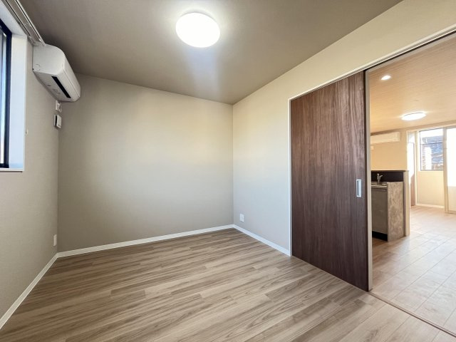 マースフルの居間・リビング