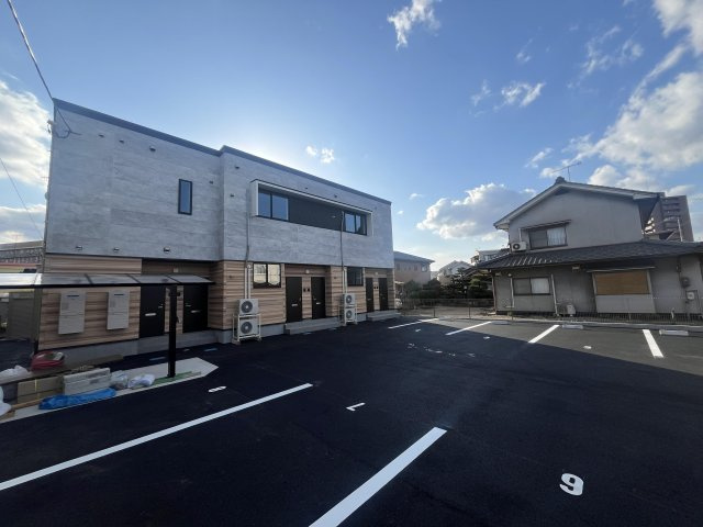 マースフルの駐車場