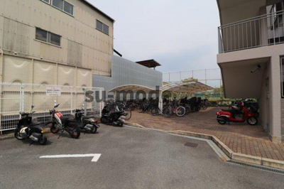 【駐車場】 | リベルテ摂津