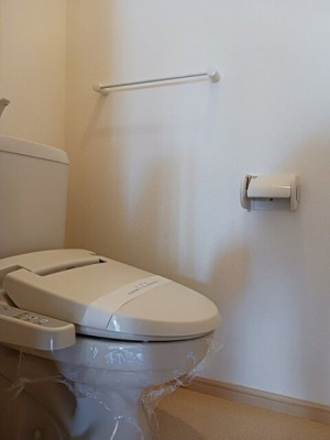 【トイレ】 | エスポワール南斎院 | 落ち着いたトイレです