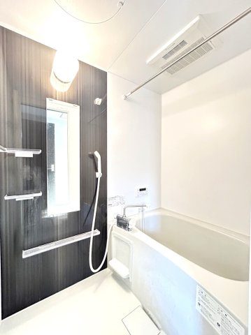 RⅣ(アールフォー)Bの浴室