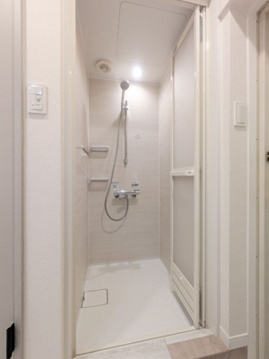【シャワールーム】 | ラ・フローラ武蔵野Ⅲ