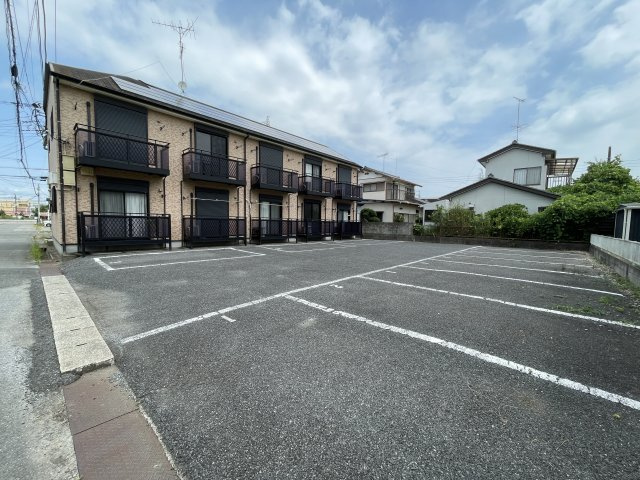 サンハイツ早野の駐車場