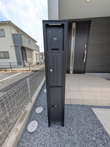 【設備】 | リナージュ高崎市上和田町01期ー① | 宅配ボックスも標準装備♪