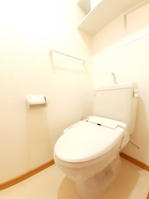 【トイレ】 | アルフィーノはるＤ | ゆったりとした空間のトイレです