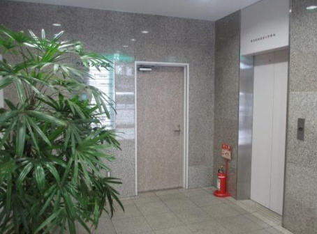  クリスタル豊崎のエントランス