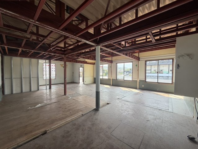  | 中荻野店舗