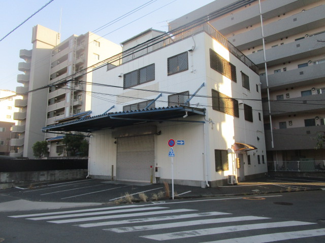 江戸川区西葛西２丁目の倉庫