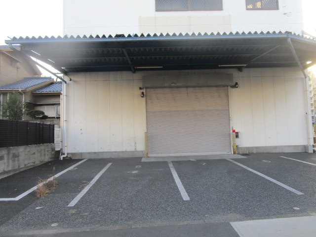 江戸川区西葛西２丁目の倉庫