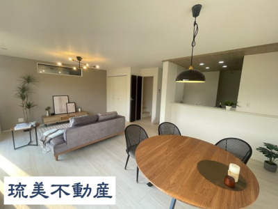 【外観】 | 与那原町上与那原（全4棟）2号棟 | 2号棟　LDK20.75帖♪キッチンはオシャレな折下げ天井♪