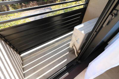 【バルコニー】 | レオネクスト淀リヴィエール