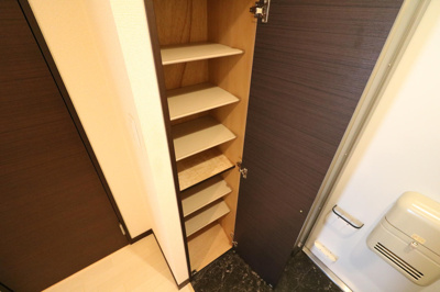 【玄関】 | レオネクスト淀リヴィエール