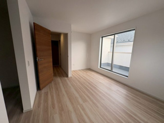 【洋室】 | 狭山市北入曽　新築分譲　「入曽駅」徒歩24分　敷地40坪　【御狩場小学区】