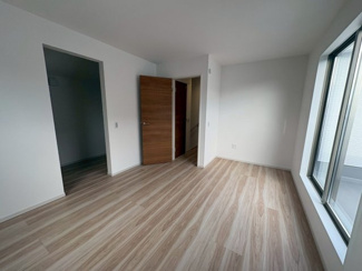 【洋室】 | 狭山市北入曽　新築分譲　「入曽駅」徒歩24分　敷地40坪　【御狩場小学区】