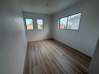 【洋室】 | 狭山市北入曽　新築分譲　「入曽駅」徒歩24分　敷地40坪　【御狩場小学区】