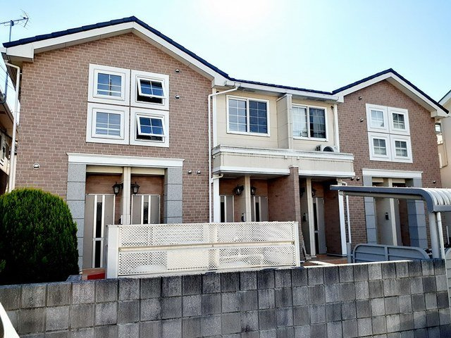 アルタ・スタジョーネＢ