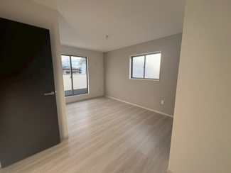 【洋室】 | 狭山市北入曽　新築分譲　「入曽駅」徒歩24分　敷地40坪　【御狩場小学区】