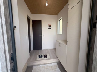 【玄関】 | 狭山市北入曽　新築分譲　「入曽駅」徒歩24分　敷地40坪　【御狩場小学区】