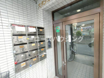 【ロビー】 | スタジオ１０８レザン中桜塚