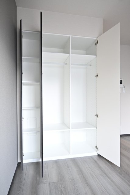 GRANSITE NAKAMEGURO　ネット0　新築　角部屋　最上階の収納