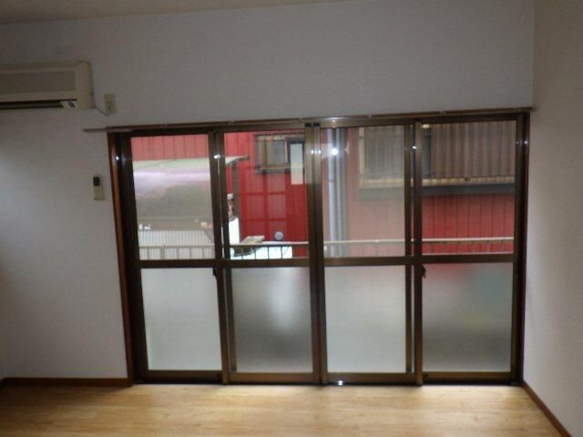 ホワイトリーオの居間・リビング