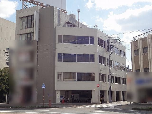 クレール本町の外観