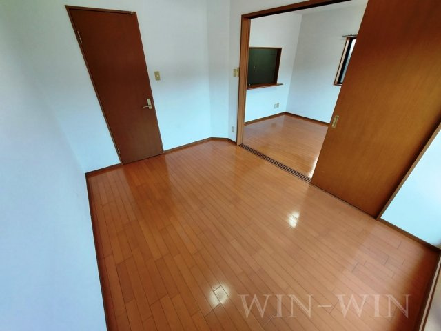 ブロードタウン神野 Bの内装