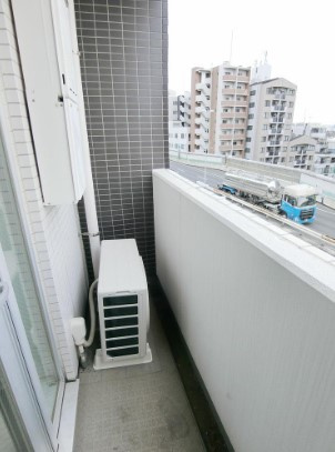 ステージファースト駒沢のバルコニー