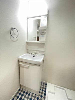 【洗面所】 | インペリアル平井 |  